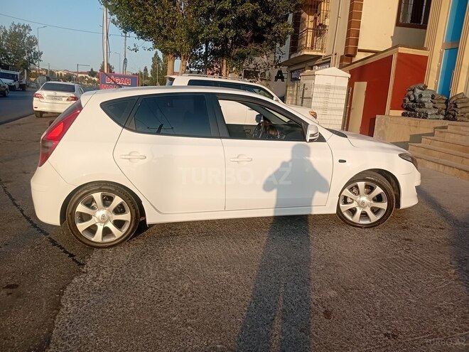 Hyundai i30 2011, 158,000 km - 1.4 l - Bakı