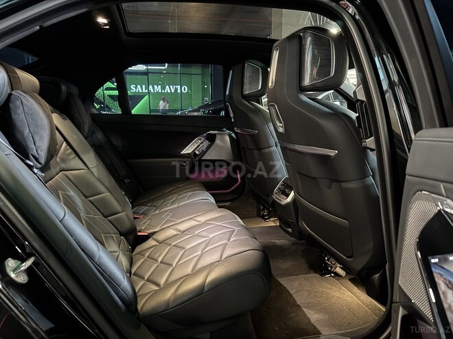 BMW i7 2024, 24,000 km - 0.0 l - Bakı