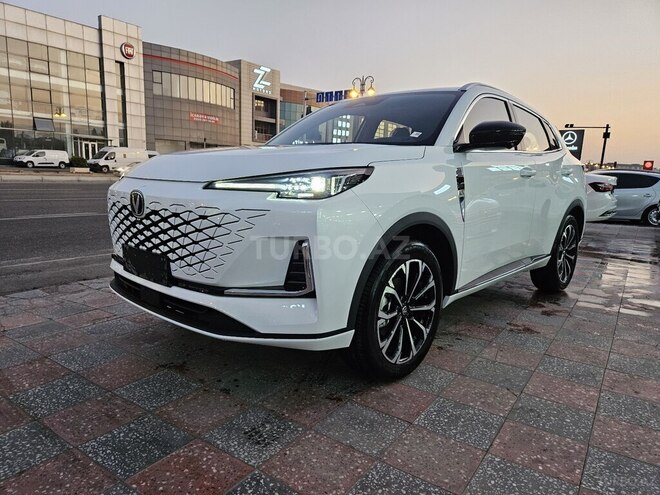 Changan CS 55 Plus 2025, 0 km - 1.5 л - Bakı