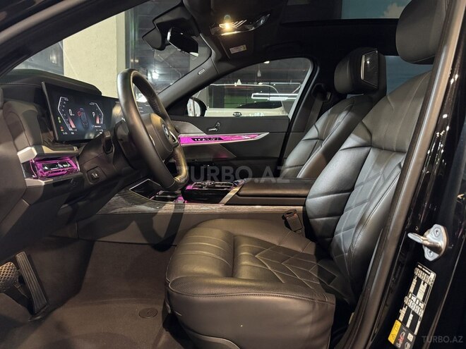 BMW i7 2024, 24,000 km - 0.0 l - Bakı