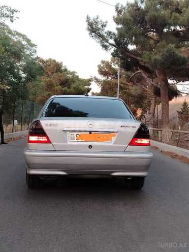 Mercedes C 230 2000, 214,000 km - 2.3 л - Bakı