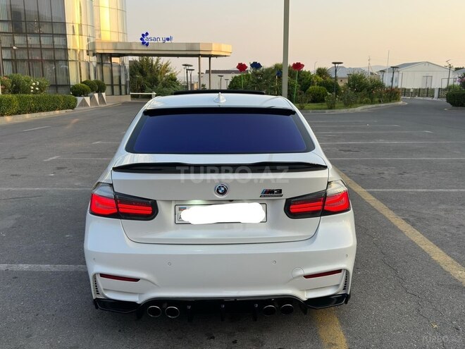 BMW 328 2013, 210,000 km - 3.0 l - Şəki