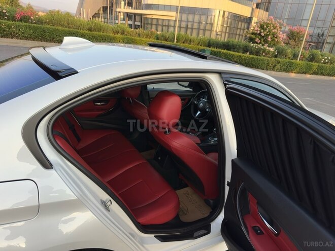 BMW 328 2013, 210,000 km - 3.0 l - Şəki