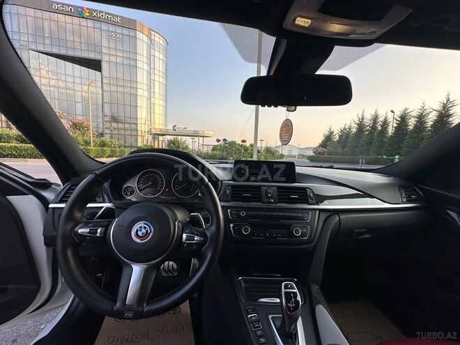 BMW 328 2013, 210,000 km - 3.0 l - Şəki