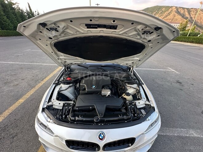 BMW 328 2013, 210,000 km - 3.0 l - Şəki