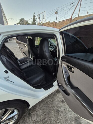 Hyundai Elantra 2013, 158,000 km - 1.8 l - Bakı