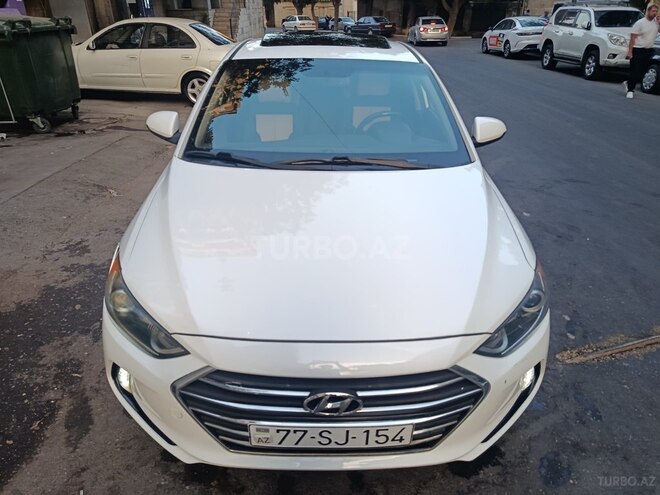 Hyundai Elantra 2017, 176,000 km - 2.0 l - Bakı