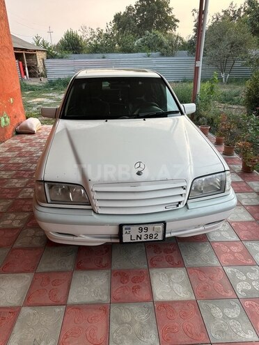 Mercedes C 200 1997, 366,123 km - 2.0 l - Bərdə