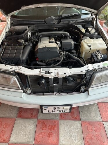 Mercedes C 200 1997, 366,123 km - 2.0 l - Bərdə
