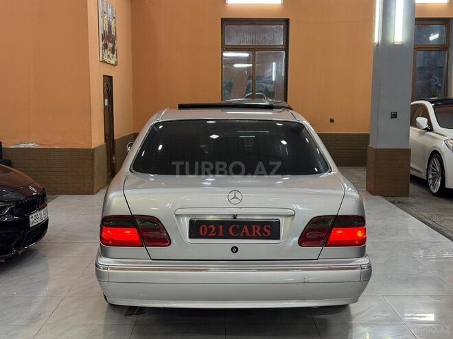 Mercedes E 240 2000, 265,393 km - 2.4 l - Xırdalan
