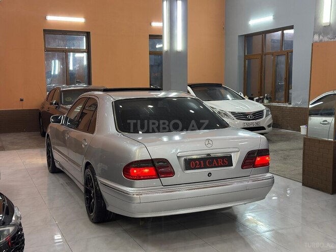 Mercedes E 240 2000, 265,393 km - 2.4 l - Xırdalan