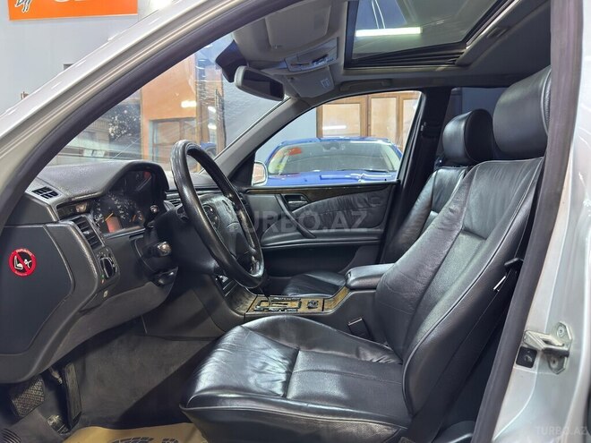 Mercedes E 240 2000, 265,393 km - 2.4 l - Xırdalan