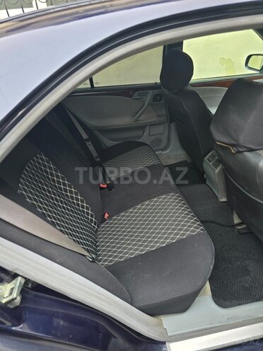 Mercedes E 270 2000, 590,000 km - 2.7 l - Bakı