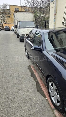 Mercedes E 270 2000, 590,000 km - 2.7 l - Bakı