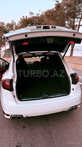 Porsche Cayenne Turbo S 2014, 176,000 km - 4.8 l - Bakı