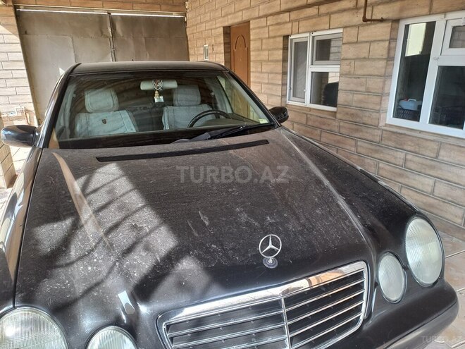 Mercedes E 220 d 2000, 267,000 km - 2.2 л - Bakı