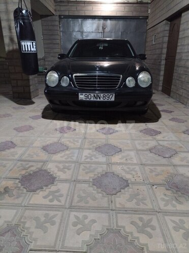 Mercedes E 220 d 2000, 267,000 km - 2.2 л - Bakı