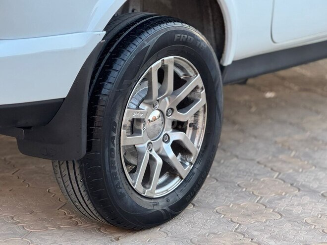 LADA (VAZ) Niva 2015, 102,000 km - 1.7 l - Bakı