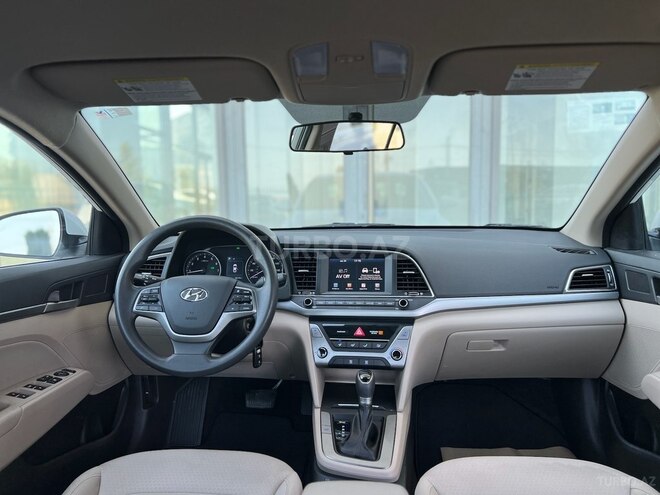 Hyundai Elantra 2017, 93,583 km - 2.0 л - Bakı