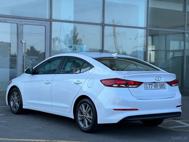 Hyundai Elantra 2017, 93,583 km - 2.0 л - Bakı