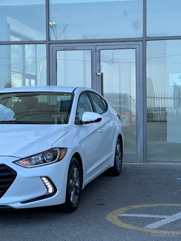 Hyundai Elantra 2017, 93,583 km - 2.0 л - Bakı