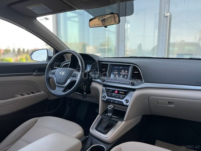 Hyundai Elantra 2017, 93,583 km - 2.0 л - Bakı