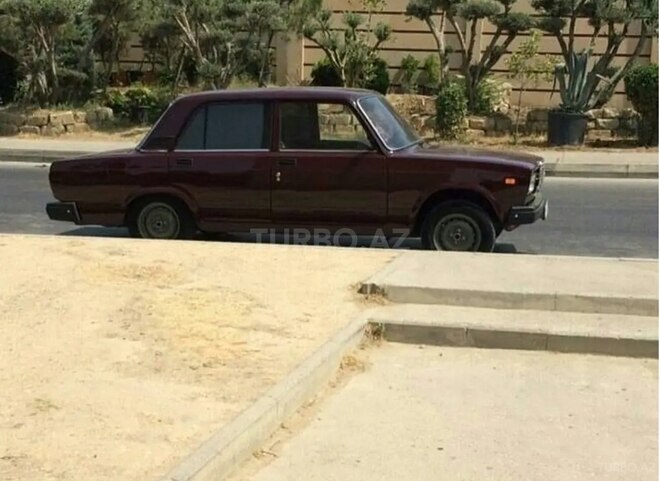 LADA (VAZ) 2107 2009, 98,000 km - 1.6 l - Tovuz