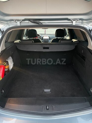 Opel Astra 2015, 147,300 km - 1.6 l - Bakı