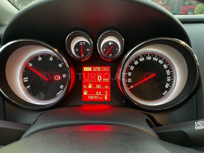 Opel Astra 2015, 147,300 km - 1.6 l - Bakı