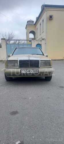 Mercedes E 250 1993, 370,000 km - 2.5 l - Bakı