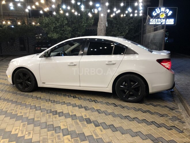 Chevrolet Cruze 2015, 239,981 km - 1.4 l - Gəncə