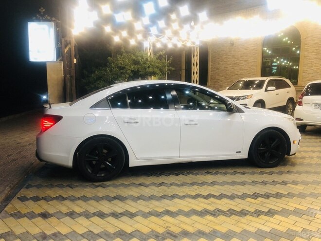 Chevrolet Cruze 2015, 239,981 km - 1.4 l - Gəncə