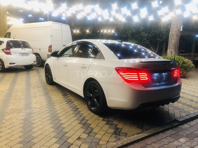 Chevrolet Cruze 2015, 239,981 km - 1.4 l - Gəncə