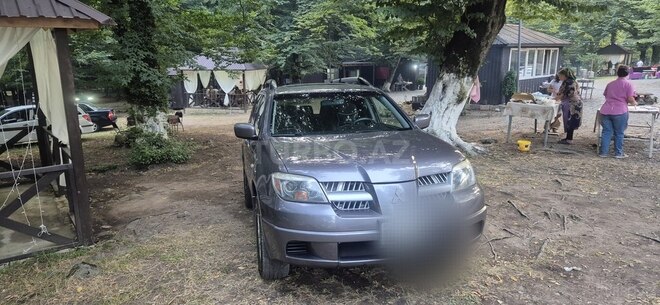 Mitsubishi Outlander 2005, 178,000 km - 2.4 l - Bakı
