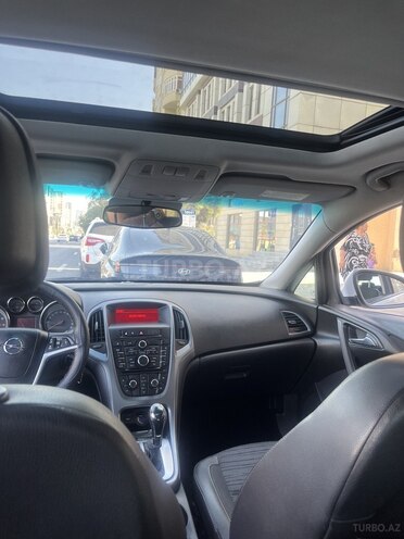 Opel Astra 2015, 165,000 km - 1.6 l - Bakı