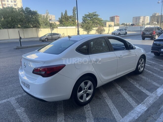 Opel Astra 2015, 165,000 km - 1.6 l - Bakı