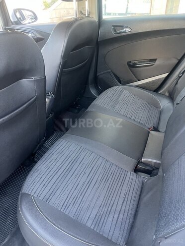 Opel Astra 2015, 165,000 km - 1.6 l - Bakı