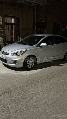 Hyundai Accent 2015, 203,000 km - 1.6 l - Gəncə