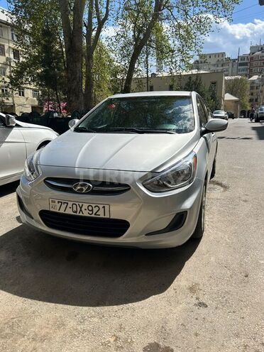 Hyundai Accent 2015, 203,000 km - 1.6 l - Gəncə