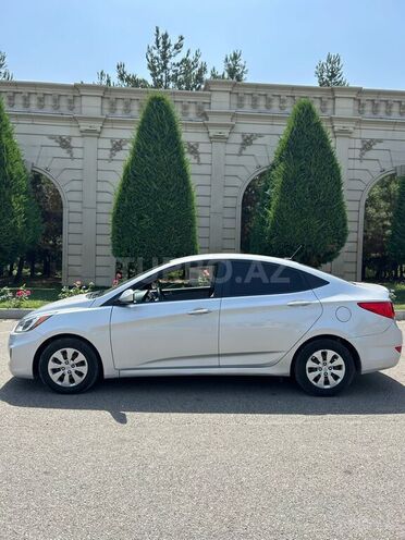Hyundai Accent 2015, 203,000 km - 1.6 l - Gəncə