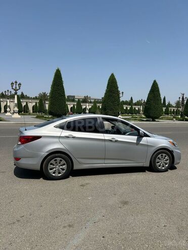 Hyundai Accent 2015, 203,000 km - 1.6 l - Gəncə