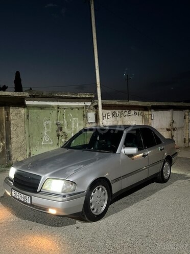 Mercedes C 200 1997, 560,000 km - 2.0 л - Sumqayıt
