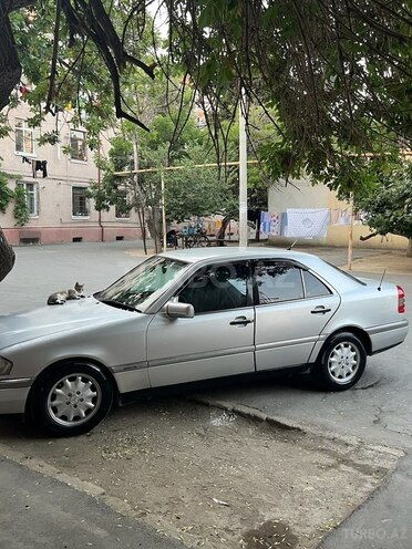 Mercedes C 200 1997, 560,000 km - 2.0 л - Sumqayıt