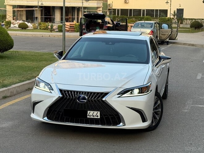 Lexus ES 300h 2021, 39,000 km - 2.5 l - Bakı