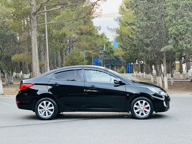 Hyundai Accent 2013, 199,000 km - 1.6 l - Bakı
