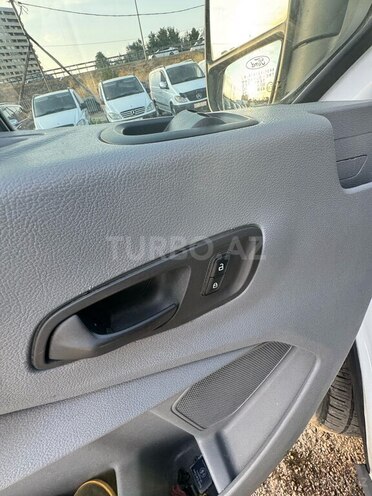 Ford Transit 2016, 485,556 km - 2.2 l - Bakı