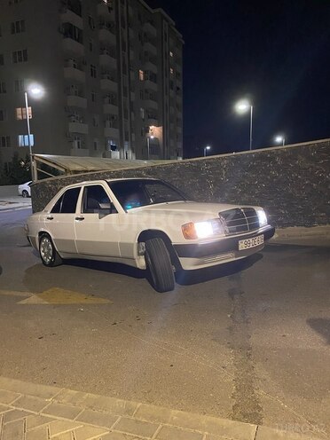 Mercedes 190 1991, 300,000 km - 2.0 л - Masallı