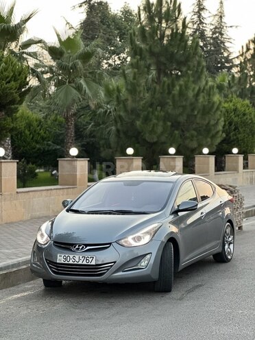 Hyundai Elantra 2013, 230,000 km - 1.8 l - Masallı