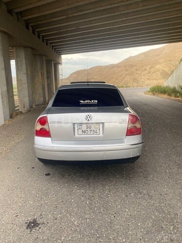 Volkswagen Passat 2002, 237,000 km - 2.8 l - Bakı