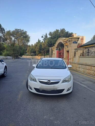Opel Astra 2011, 247,692 km - 1.3 l - Bakı